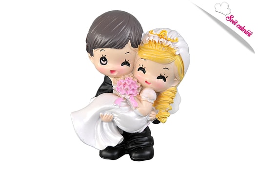 WEDDING CAKE TOPPER - MERRY COUPLE 7.5 CM