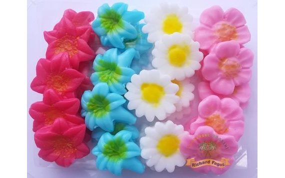 SUGAR FLOWERS 2CM – MODELLED BLOSSOMS 1 (DECORHMOTA)