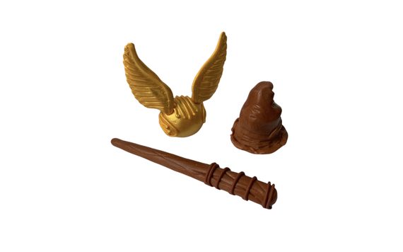 SUGAR CAKE DECORATIONS – HARRY POTTER SET (HAT, GOLDEN SNITCH, AND WAND)