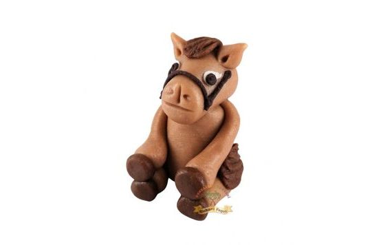 3D FIGURINE 60 G (HORSE, BROWN PONY)