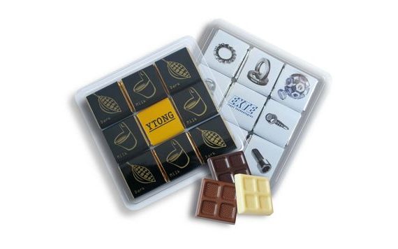 PROMOTIONAL CHOCOLATE SET 9X5.5G IN PLASTIC WITH YOUR DESIGN/LOGO – FROM 100 PCS