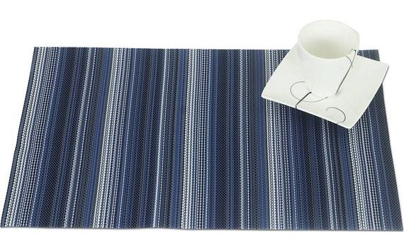 PLASTIC PLACEMAT WITH BLUE STRIPES