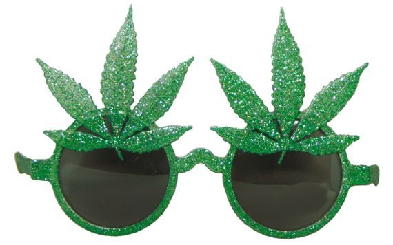 GLASSES WITH HEMP LEAVES - MARIJUANA