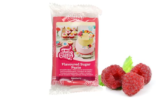 RED COATING SUGAR PASTE WITH RASPBERRY FLAVOUR 250 G