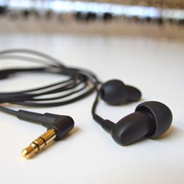 Hledáme nejlepší in-ear sluchátka do 20.000 Kč