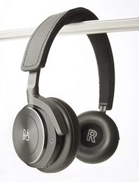 Recenze bezdrátových on-ear sluchátek Beoplay H8