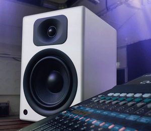 Wavemaster TWO Pro - žádný pokoj jim není přiliš velký