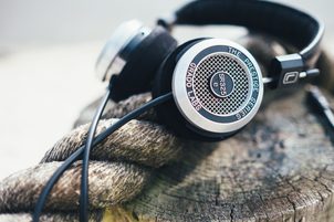 Grado SR325e vs. Sennheiser HD 650
