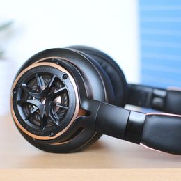 1More Triple Driver Over-Ear - trojitá dávka zvuku