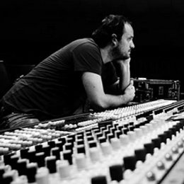 Vybíráme sluchátka s profesionály II - koncertní zvukař