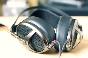 Meze Empyrean - na čele flotily pod rumunskou vlajkou