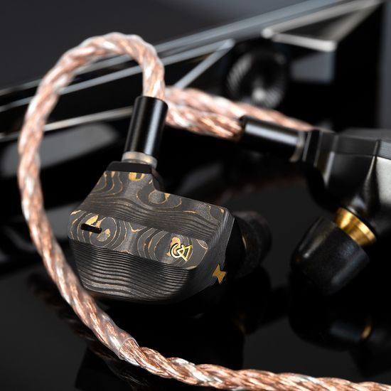 Campfire Audio Chimera - black