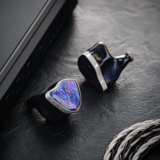 Kinera Loki Divine Mark Edition