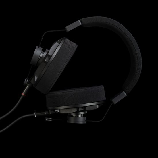 Final Audio D7000 (rozbaleno)