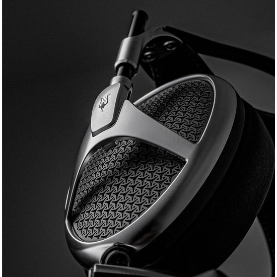 Meze Audio Elite Winter Bundle