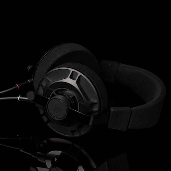Final Audio D7000 (rozbaleno)