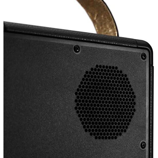 Marshall Tufton - čierna a mosadzná