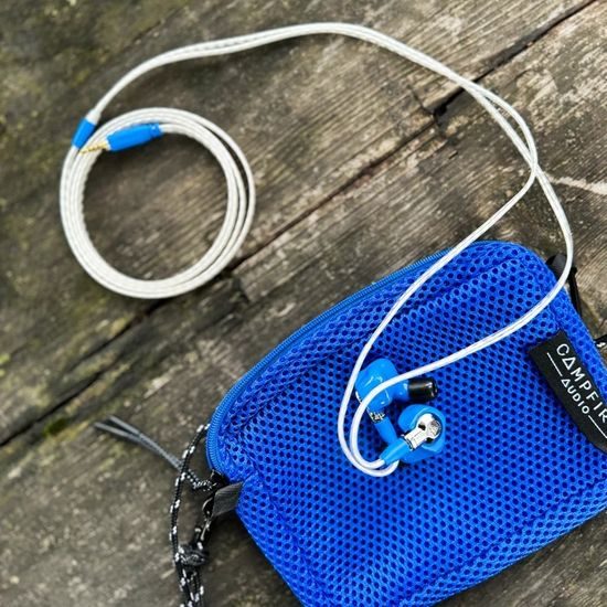 Campfire Audio Cascara - univerzálny, čierny