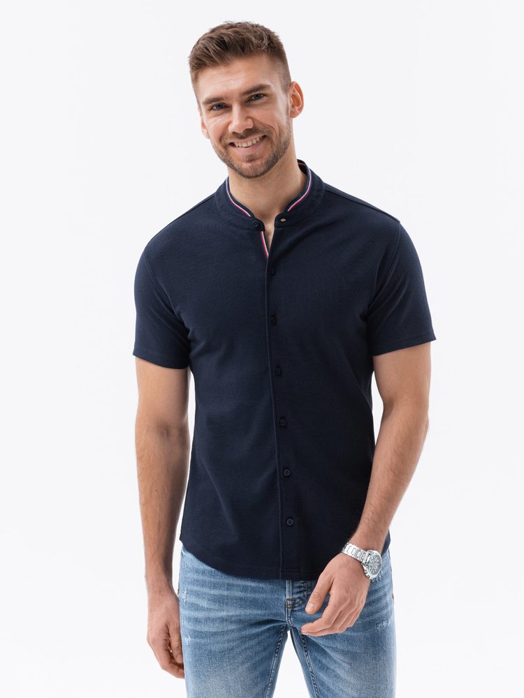 Trendy pánska košeľa s krátkym rukávom - granátová