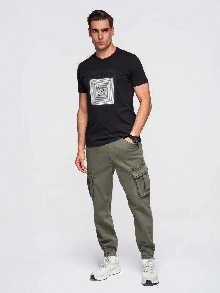 Trendy pánske tričko s krátkym rukávom- čierne