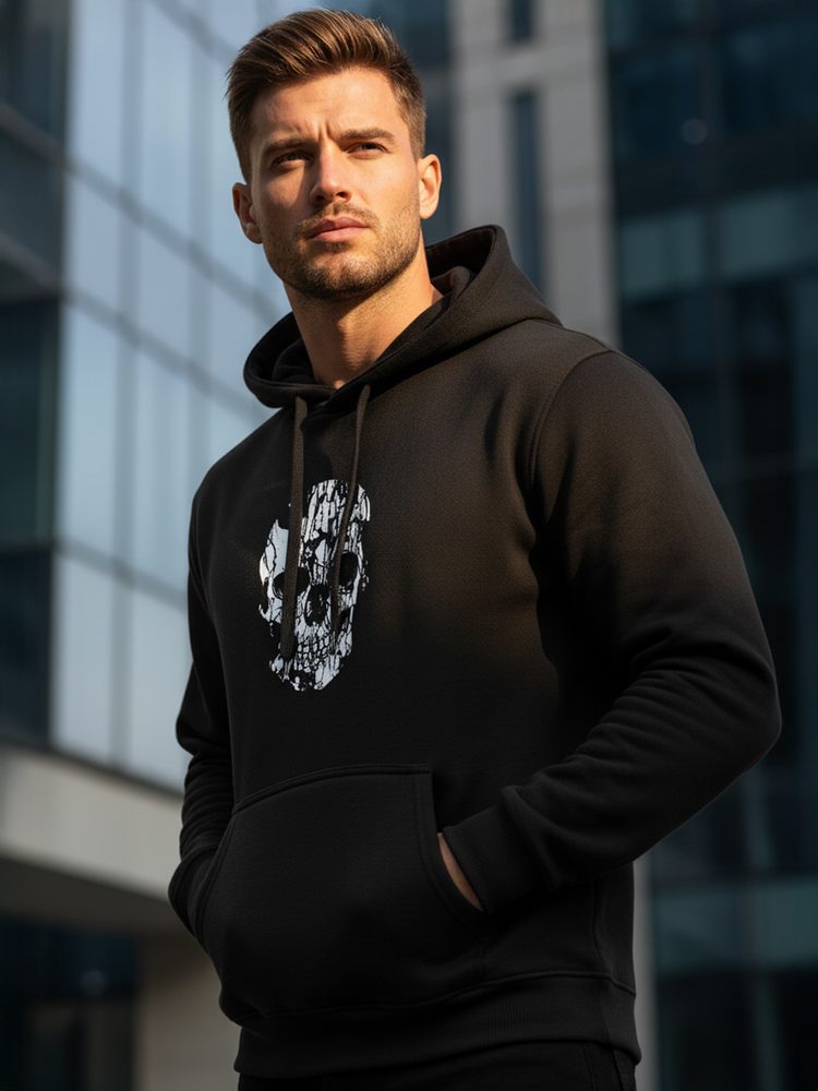 Mikina s kapucňou a potlačou pre pánov čierna