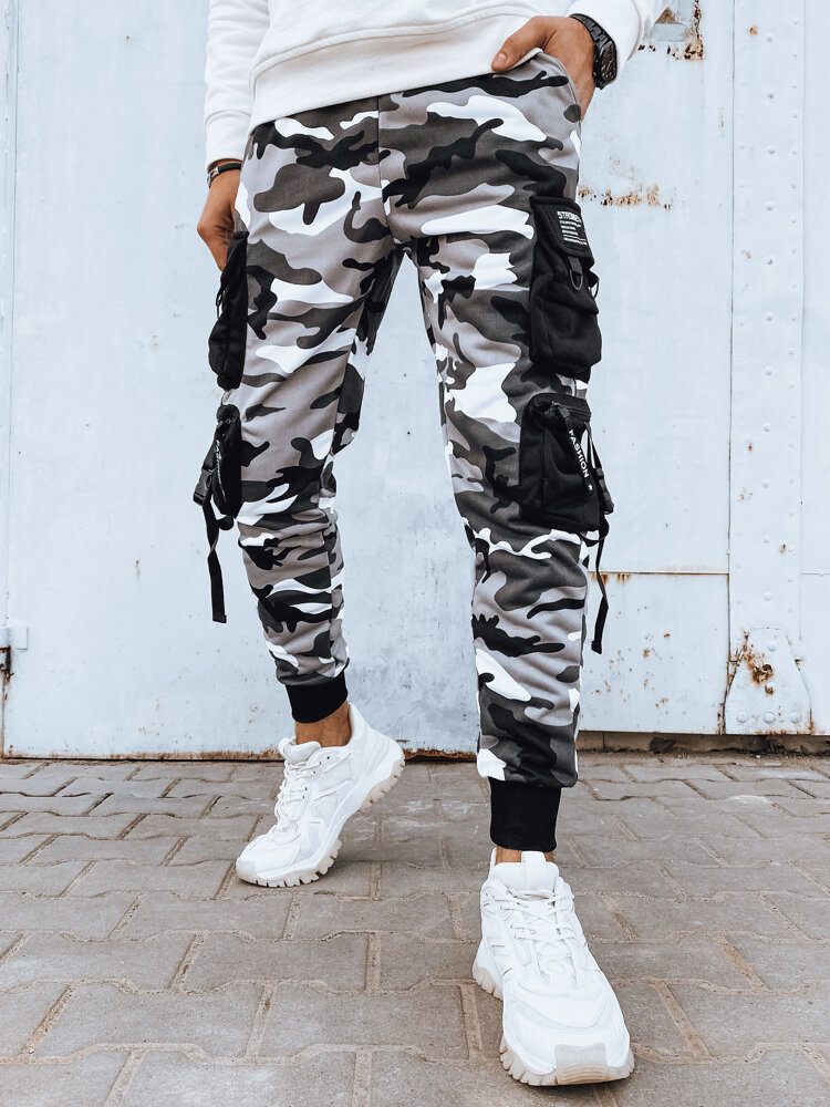 Trendy jogger kapsáčové nohavice pre pánov maskáčové- biele