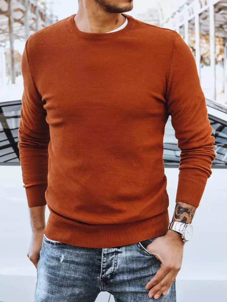 E-shop Elegantný sveter v kamelovej farbe