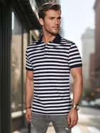 Trendy granátová pánska polokošeľa s pásikovým vzorom