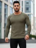 Trendový khaki sveter