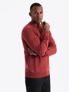Pánsky sveter s V-výstrihom v červenej farbe V3 SWOS-0108