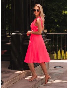 Krásne ružové dámske šaty DLR074
