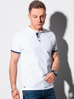 biele pánske tričko na gombíky s modrým lemom na rukávoch
