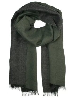 Trendy zeleno-šedý pánsky šál so strapcami
