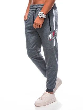 Šedé športové tepláky s trendy nápisom P1498