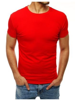 Jednoduché červené tričko
