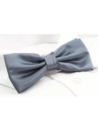 Elegantný tmavomodrý pánsky motýlik