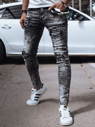 Cool džínsy v čiernej farbe