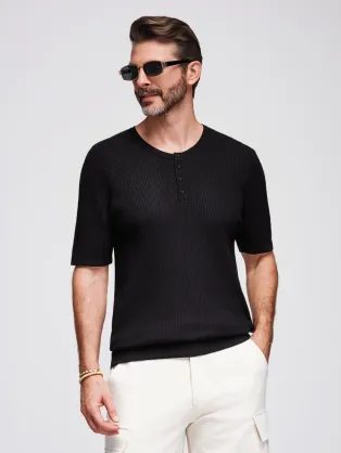 Čierne pánske tričko z úpletu a s gombíkmi V2 TSCT-0254