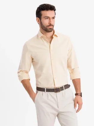 Trendy pánska pastelová žltá košeľa s dlhým rukávom V3 SHOS-0183