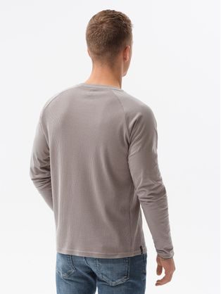 Pohodlné šedé tričko s dlhým rukávom L137