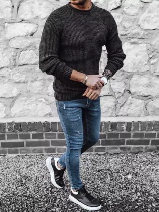Trendy čierny polorolák V1 SWTN-0100