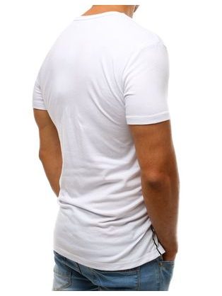 Štýlové tričko v bielej farbe