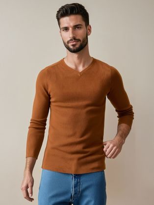 Trendy kamelový sveter pre pánov