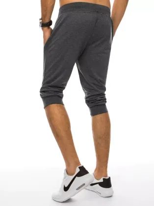 Pohodlné pánske granátové kraťasy