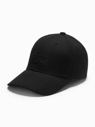 Trendy čierna šiltovka s nášivkou V1 ACCS-0104