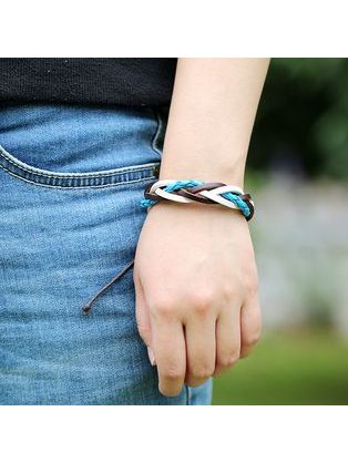 Hnedý dizajnový náramok