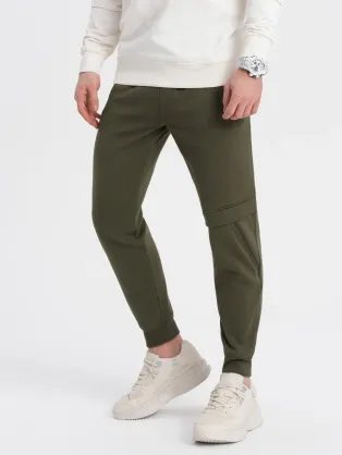 Olivové tepláky s trendy prešívaním V3 PASK-0147