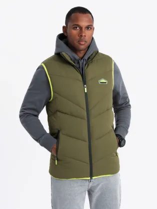 Trendy olivová prešívaná vesta V5 JAVJ-0210