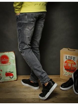 Trendy tmavo modré rifle v jedinečnom prevedení P1433