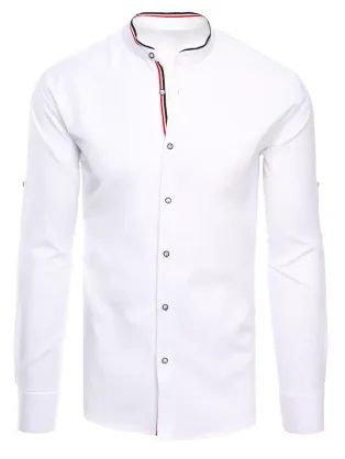 Trendová košeľa v bielej farbe bez vzoru